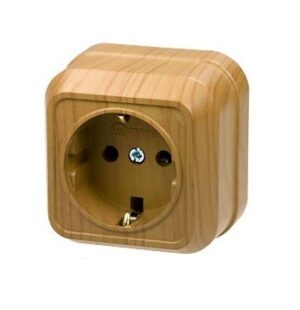 Pistikupesa 1-ne PIND puit