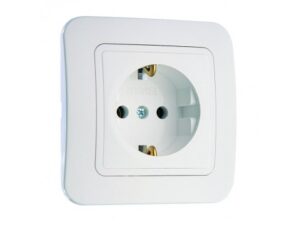 Pistikupesa 1-ne MAKEL Süvistatav